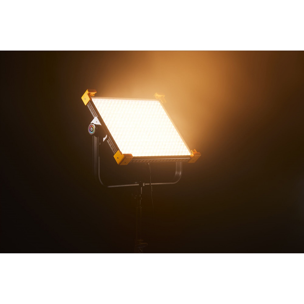 Đèn Led Godox LD150RS  RGB 2500k-8500k Chính Hãng